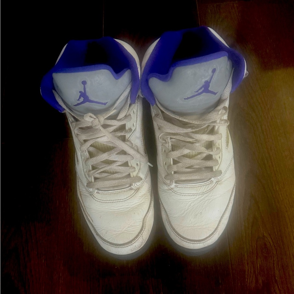 Air Jordan 5 concords